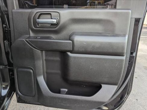 Used 2021 Chevrolet Silverado 2500 LT w/ Convenience Package image 19