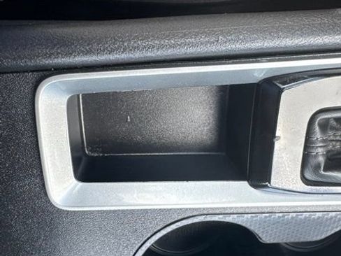 Used 2025 Nissan Altima 2.5 S FWD image 17