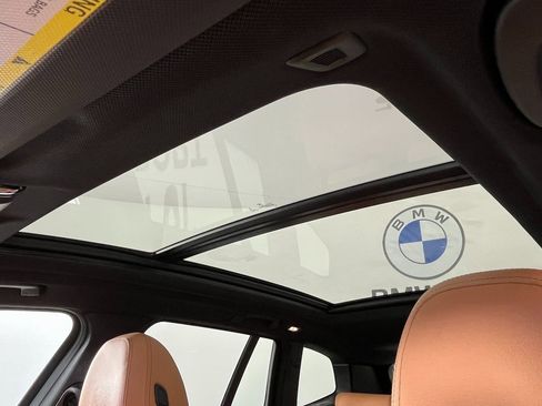 Used 2020 BMW X3 xDrive30i w/ M Sport Package 2 image 30