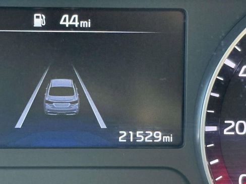 Used 2023 Kia Forte LXS image 29