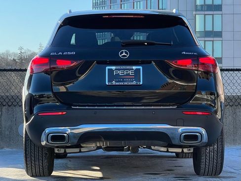 Certified 2026 Mercedes-Benz GLA 250 4MATIC image 6
