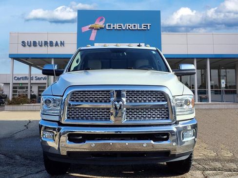 Used 2017 RAM 2500 Laramie image 2