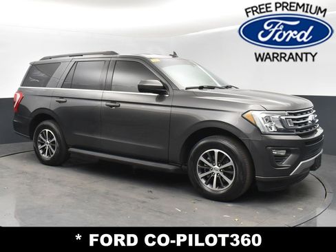 Used 2020 Ford Expedition XLT image 4