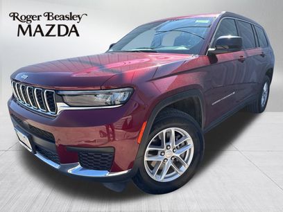 Used 2024 Jeep Grand Cherokee L Laredo