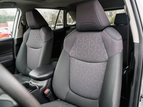 Certified 2024 Toyota RAV4 XLE w/ Convenience Package image 26