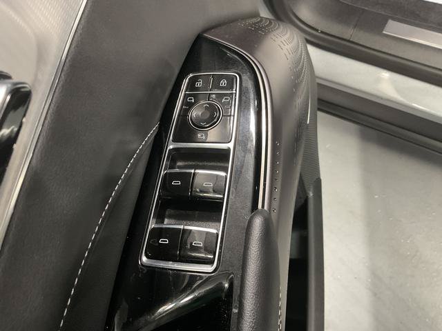 Used 2024 Cadillac Lyriq Tech w/ Driver Assist Package AWD/4WD image 15