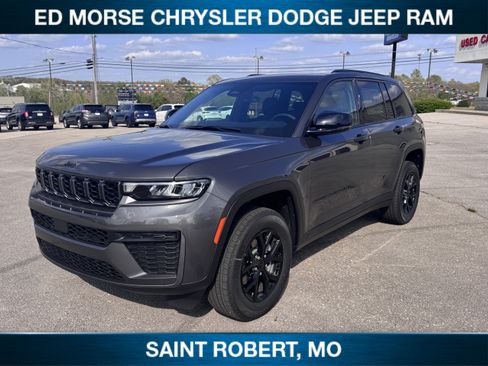 New 2026 Jeep Grand Cherokee Altitude AWD/4WD image 4