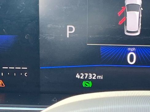 Used 2022 Volkswagen Tiguan SE R-Line image 20