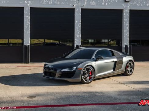 Used 2012 Audi R8 V8 image 45
