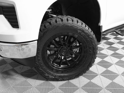 Used 2025 Chevrolet Silverado 1500 LTZ w/ LTZ Premium Texas Edition image 32