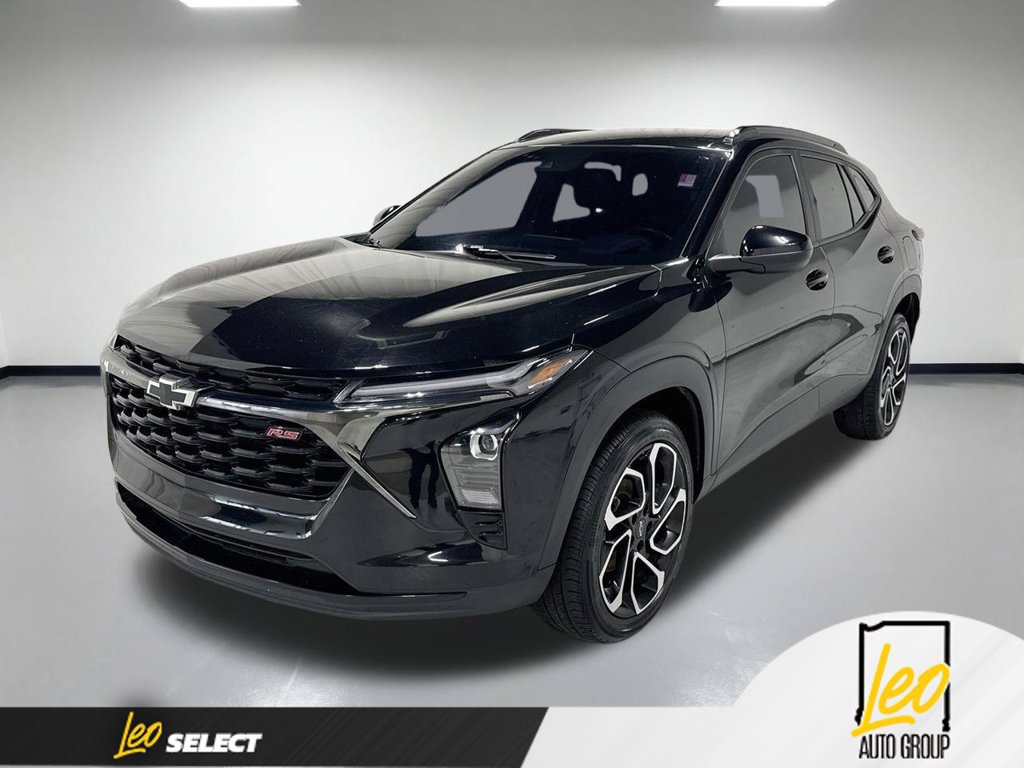 Used 2024 Chevrolet Trax RS w/ Driver Confidence Package FWD image 1