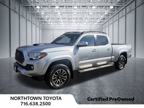 Used 2022 Toyota Tacoma TRD Sport AWD/4WD image 6