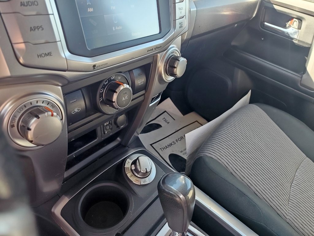 Used 2019 Toyota 4Runner SR5 AWD/4WD image 11