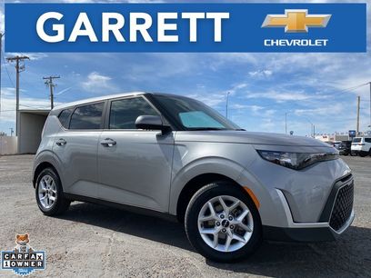 Used 2025 Kia Soul LX w/ LX Technology Package