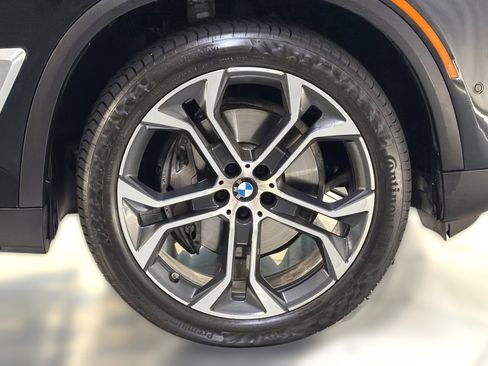 Used 2026 BMW X5 sDrive40i w/ Climate Comfort Package RWD image 11