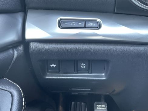 Used 2023 Nissan Maxima SL FWD image 14