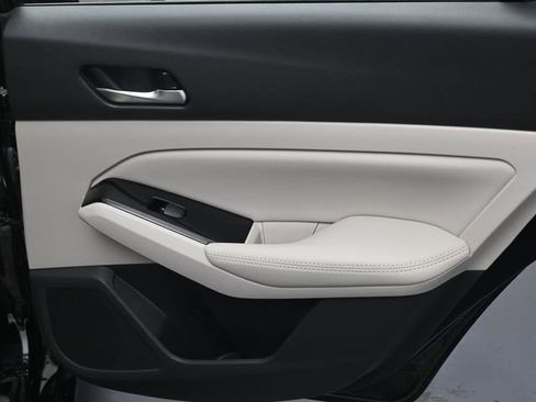 Used 2021 Nissan Altima 2.5 SL image 29