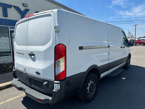 Used 2017 Ford Transit 250 148 Low Roof image 4