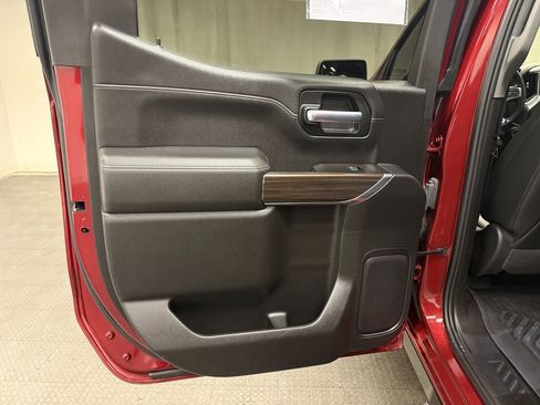 Used 2021 Chevrolet Silverado 1500 LT Trail Boss w/ Convenience Package II image 22