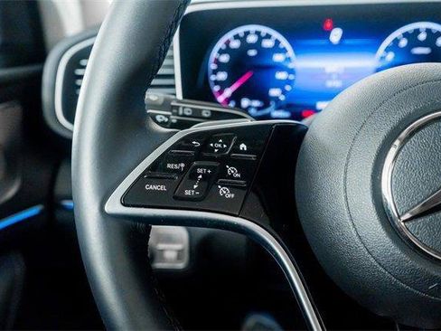Used 2024 Mercedes-Benz GLE 450 4MATIC w/ Winter Package image 24