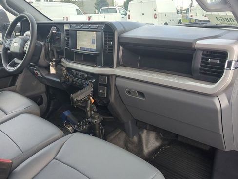 New 2024 Ford F550 4x4 Regular Cab Super Duty image 23