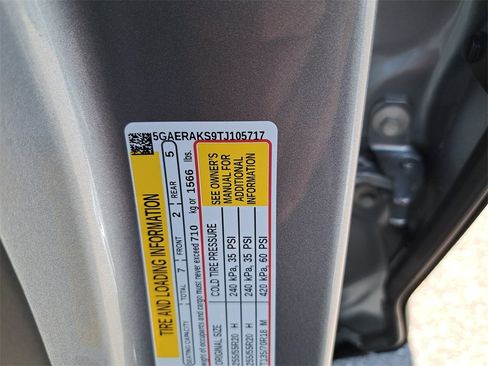 New 2026 Buick Enclave Preferred image 44