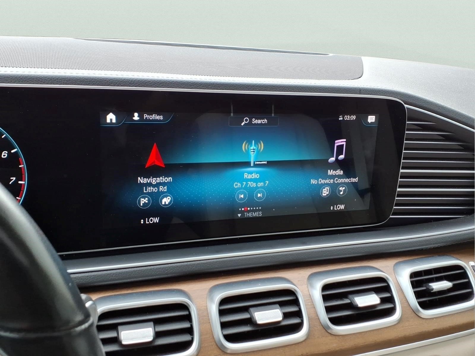 Certified 2022 Mercedes-Benz GLS 450 4MATIC image 19