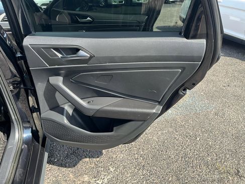 Used 2019 Volkswagen Jetta GLI image 28