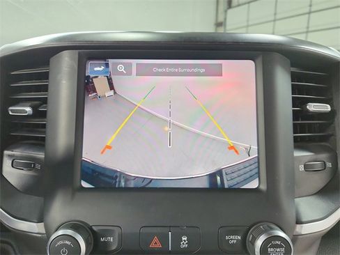 Used 2022 RAM 2500 Big Horn image 26