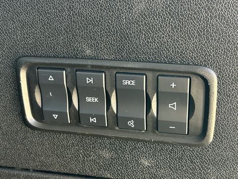 Used 2017 GMC Acadia Limited SLT FWD image 8