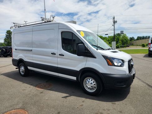 Used 2023 Ford Transit 250 Medium Roof AWD w/ Load Area Protection Package image 18
