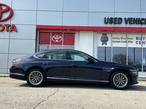 Used 2023 Genesis G80 2.5T AWD/4WD image 7