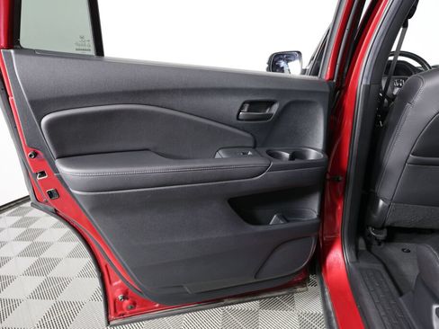 Used 2023 Honda Passport EX-L image 16