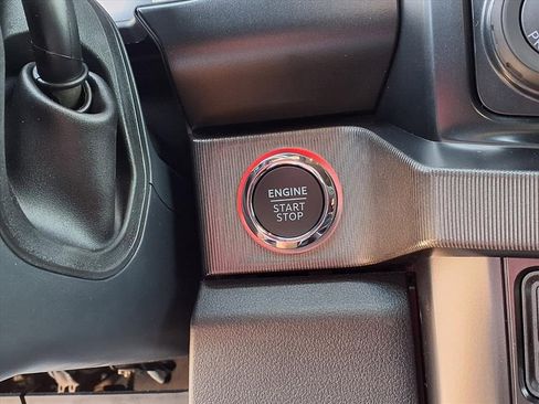 New 2026 Ford F250 Platinum image 16