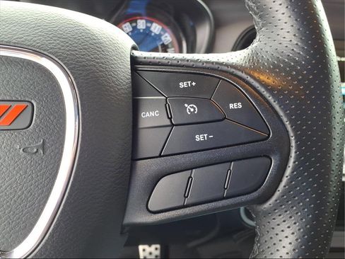 Used 2023 Dodge Challenger SXT w/ Plus Package image 24