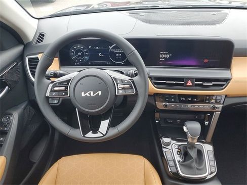 New 2026 Kia Seltos EX w/ EX Sunroof Package image 18