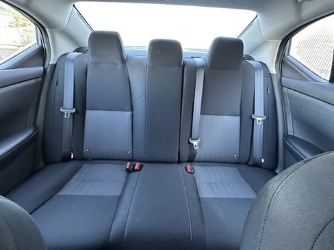 Certified 2024 Nissan Sentra SV image 29