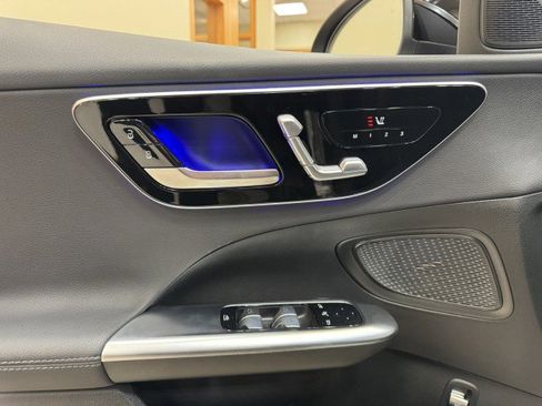 Certified 2025 Mercedes-Benz C 300 4MATIC Sedan image 20