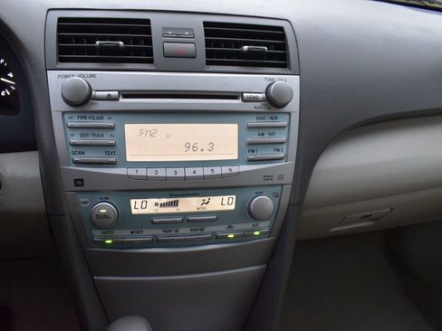 Used 2009 Toyota Camry Hybrid image 31