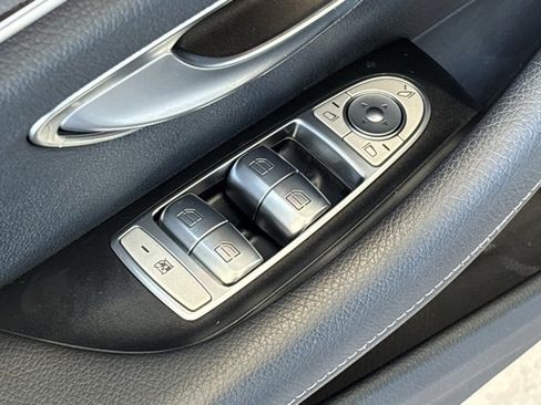 Certified 2022 Mercedes-Benz E 350 Sedan image 16