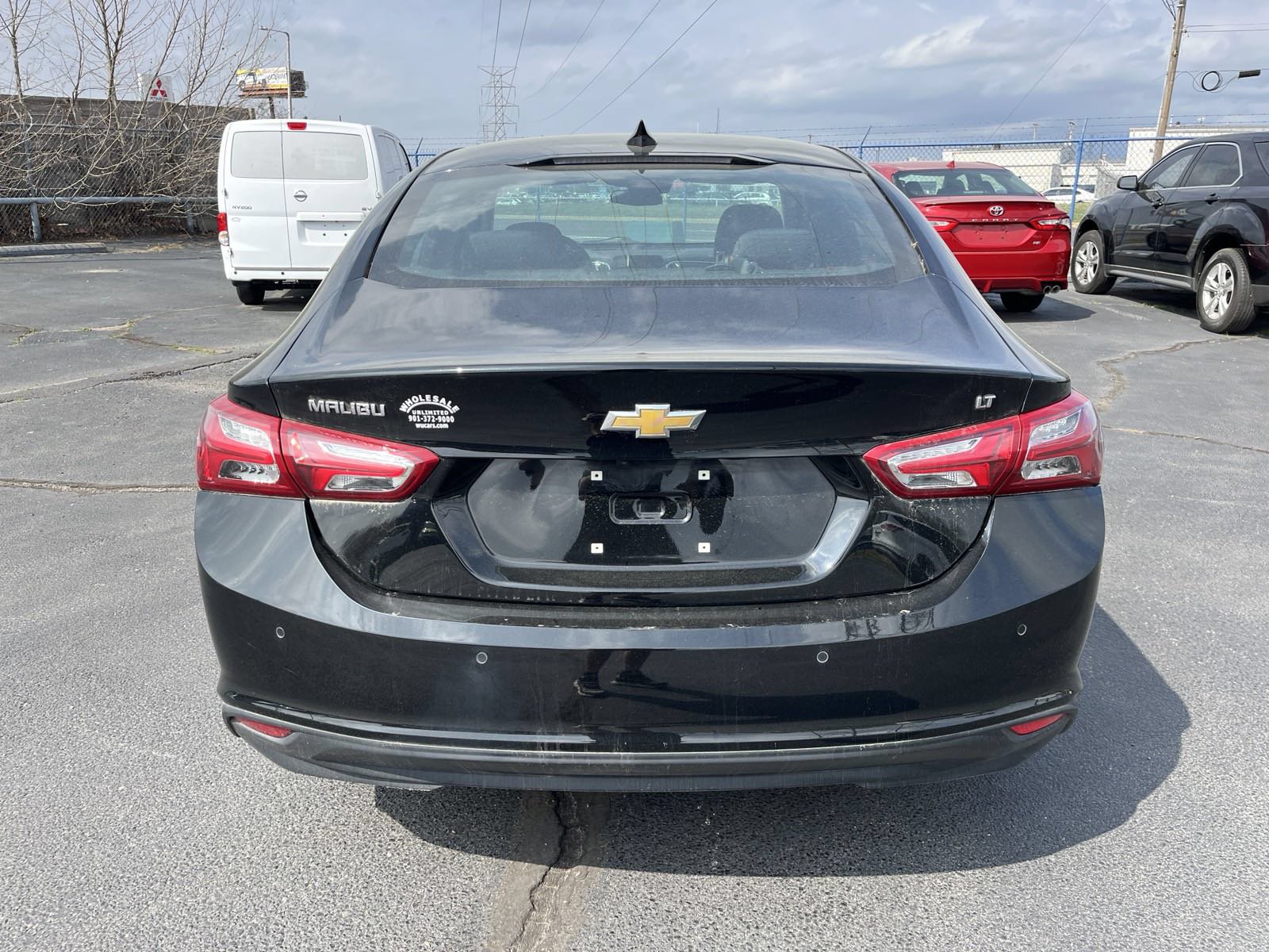 Used 2021 Chevrolet Malibu LT FWD image 4