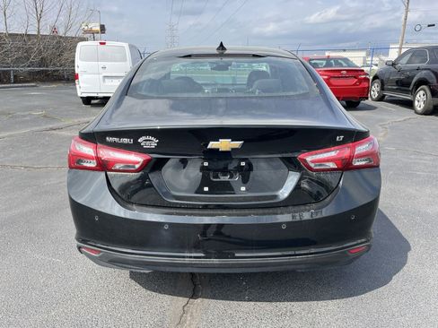 Used 2021 Chevrolet Malibu LT image 4