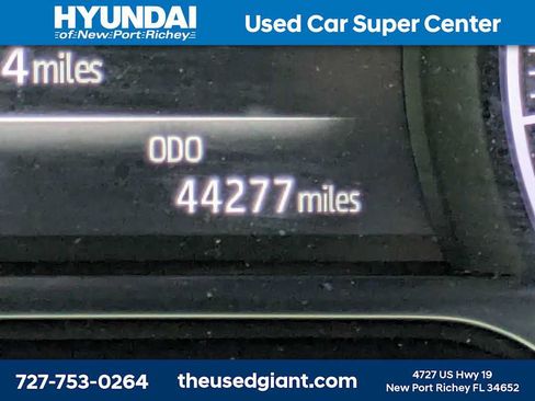 Used 2022 Toyota Venza Limited AWD/4WD image 41