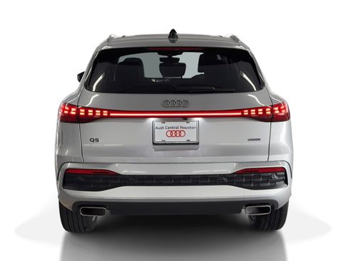 Used 2025 Audi Q5 Premium Plus w/ Premium Plus image 10