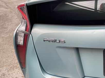 Used 2016 Toyota Prius Four w/ Advanced Technology Package