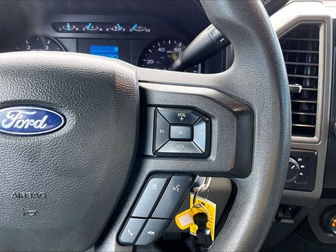 Used 2022 Ford F250 XL w/ Power Equipment Group AWD/4WD image 25