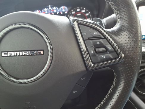 Used 2022 Chevrolet Camaro LT w/ RS Package image 17