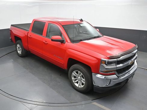 Used 2017 Chevrolet Silverado 1500 LT w/ All Star Edition AWD/4WD image 27