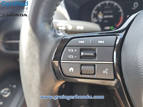 Certified 2025 Honda HR-V EX-L image 19