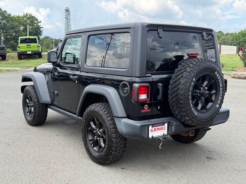 Used 2020 Jeep Wrangler Sport AWD/4WD image 7